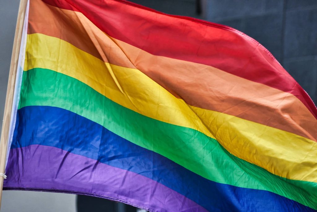 rainbow-flag-4426296_1920-jpg-4