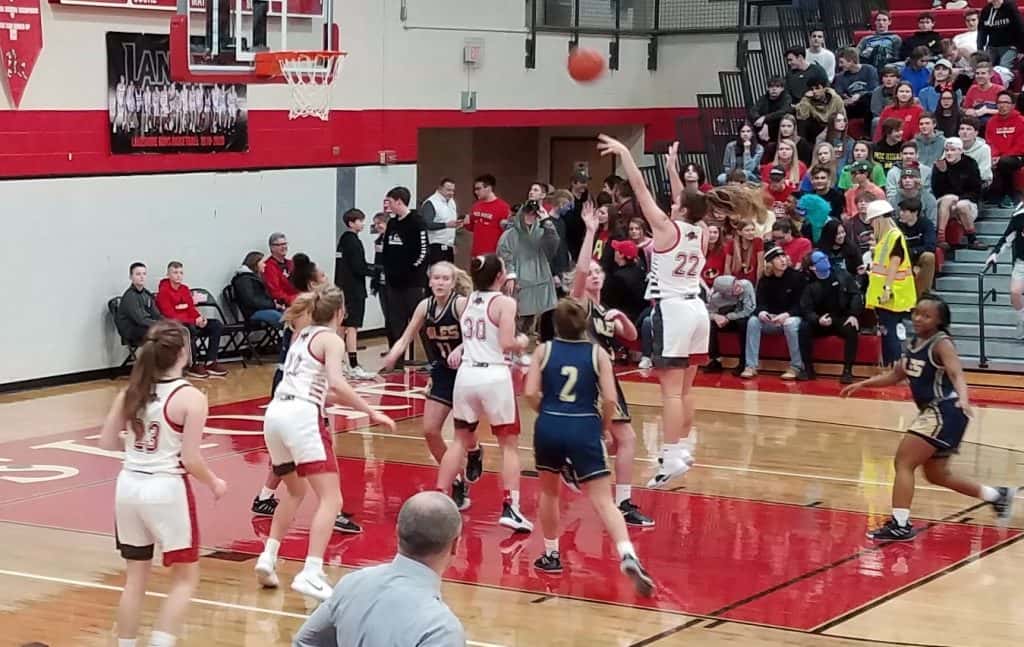 2020-bball-lakeshore-niles-g1
