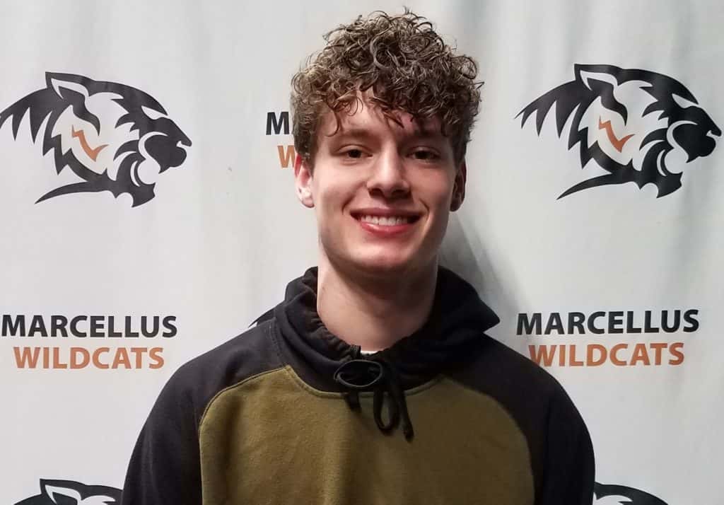 aow-kaeler-stafne-19-20