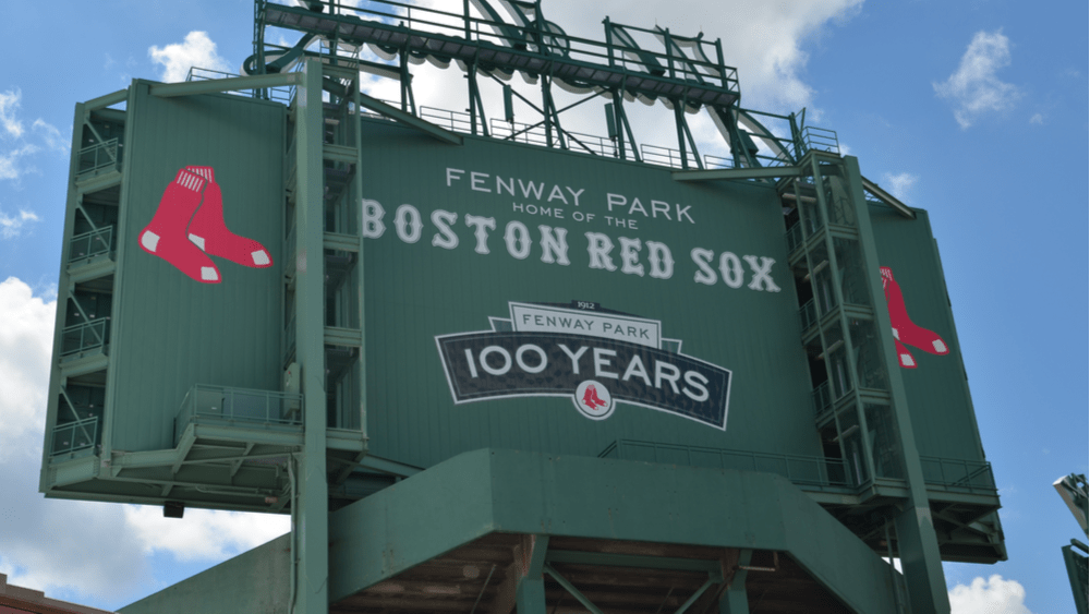 Red Sox unveil blue-and-yellow uniforms before Patriots' Day