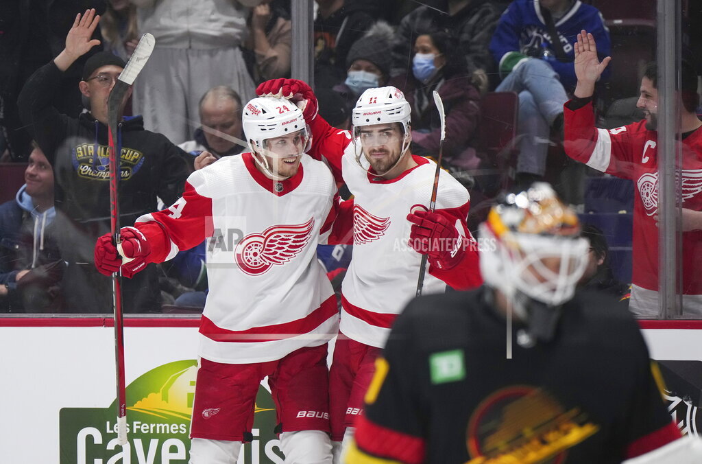 Detroit Red Wings Extend Michael Rasmussen - Last Word on Hockey