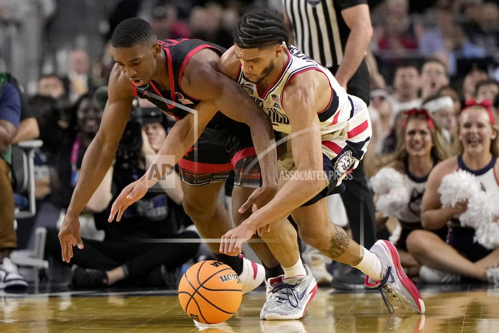 ncaa-san-diego-st-uconn-basketball