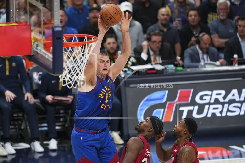 nikola-jokic-jimmy-butler