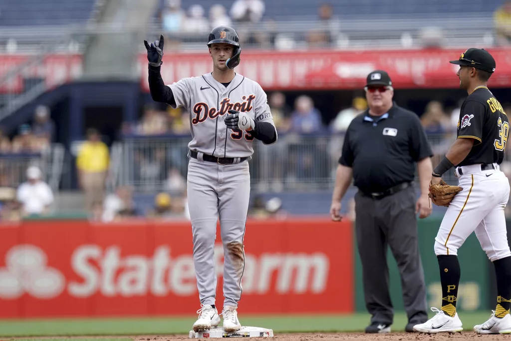 tigers-pirates-baseball-8
