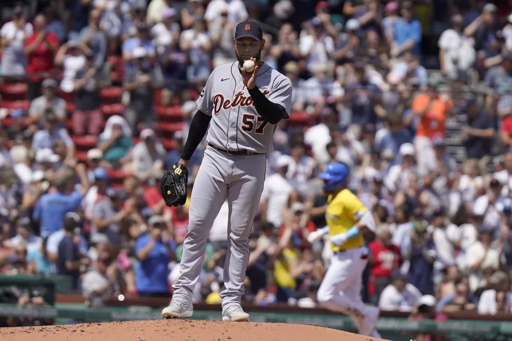 Tigers fall to Red Sox on Opening Day in Detroit