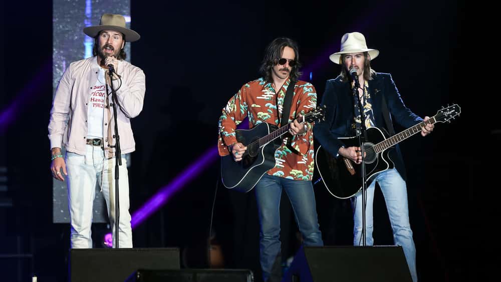 Midland Set To Release New Live Album This Month W 105 Your Country