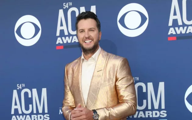 shutterstock_1362873839292252