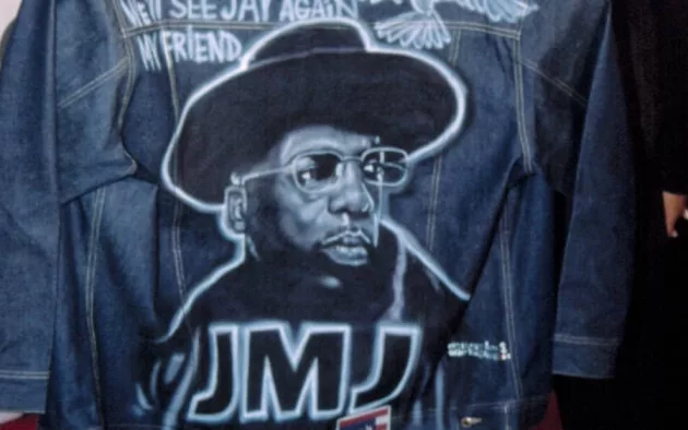 RUN-DMC show memorial piece for Jam Master Jay at the VH1 Best in 2002 Awards^ 12/15/2002^ LA^ CA