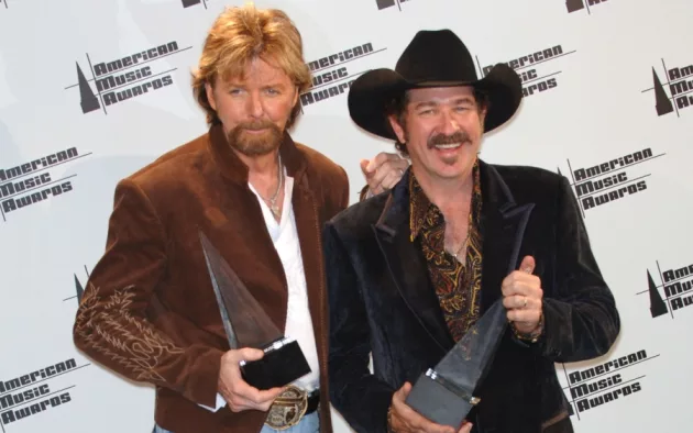 BROOKS & DUNN at the 2005 American Music Awards in Los Angeles. November 22^ 2005 Los Angeles^ CA 2005