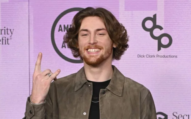 Bailey Zimmerman at the 2022 American Music Awards at the Microsoft Theatre.LOS ANGELES^ CA. November 20^ 2022