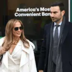 getty_jenniferlopezbrettgoldstein_101625161438