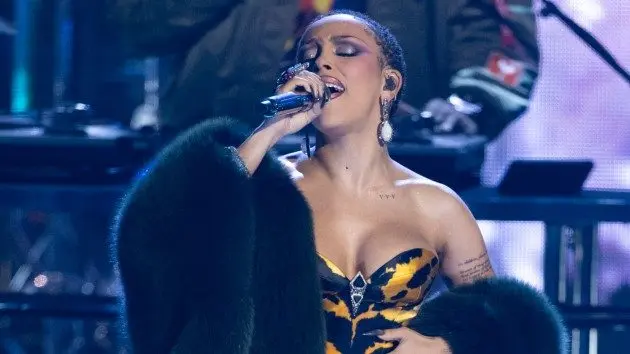 m_dojacatatrrhof_031126333464