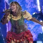 m_rachelplattenmaskedsinger_032626268228