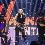 m_miley20cyrus20hannah20singing20420disney20ser20baffo_03292661150