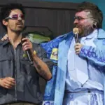 getty_joe20jonas20teddy20swims_041926765223