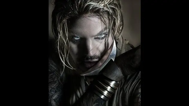 m_adamlambert2026_nickknight_051126713106