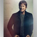 m_robthomas2019smiling_022019-3