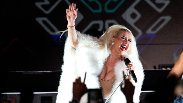 getty_xtina_101921