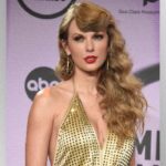 m_taylorswiftamanotsmiling_010923584507