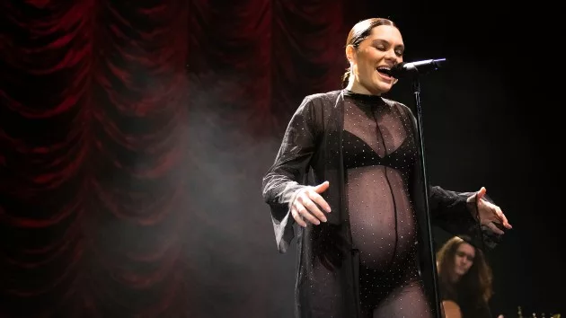 getty_jessiej_051923395985
