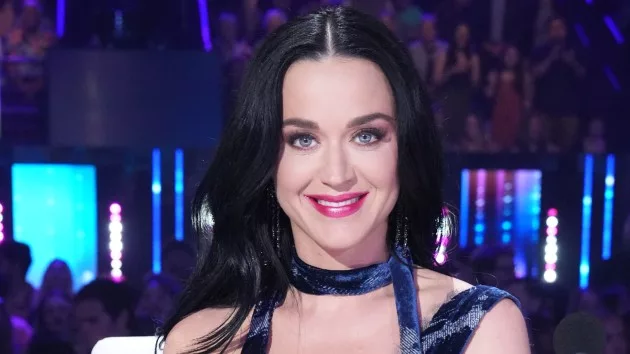 m_katyperrycloseupidol_091923909933