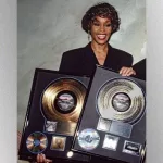 getty_whitneyhoustonplaques_062525335806