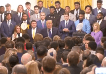 president donald trump with lsu football team