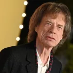 getty_mickjagger_070325150241