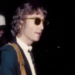 getty_johnlennon_112125849080