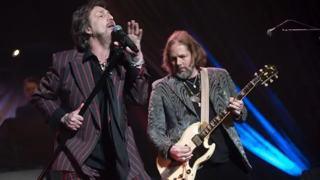 getty_blackcrowes_041026120526