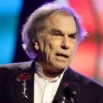 getty_mickeyhart_051926118906