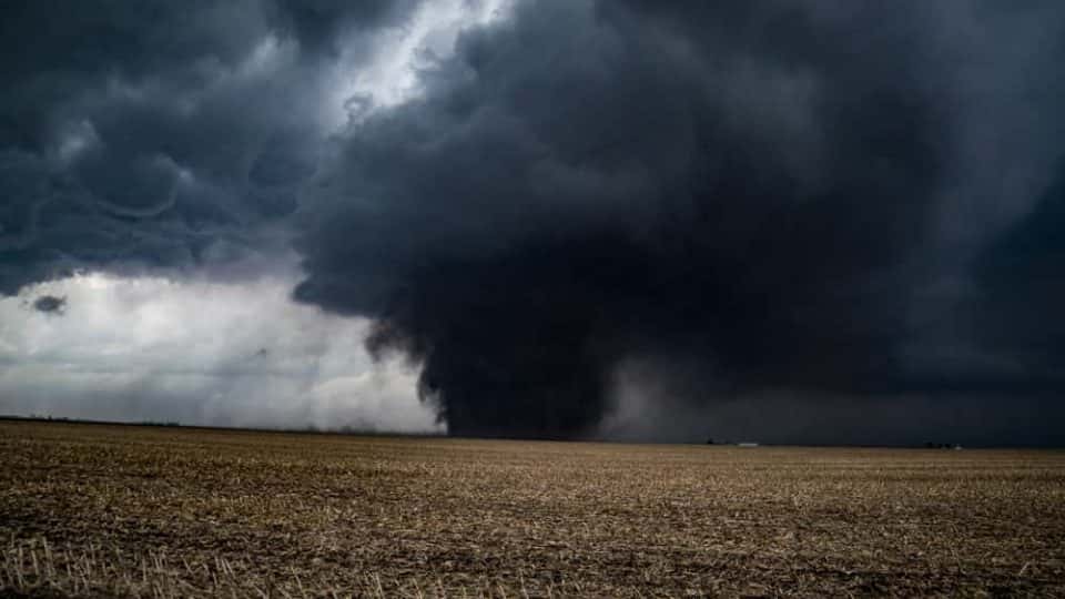 One Dead And 12 Injured From Tornadoes In Western Ohio WKIBFM