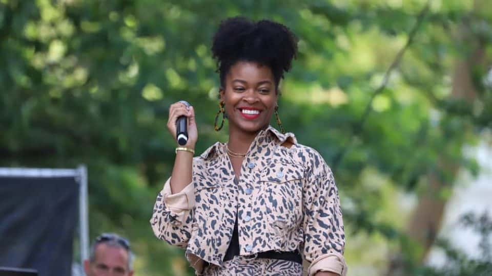 ari lennox bmo released