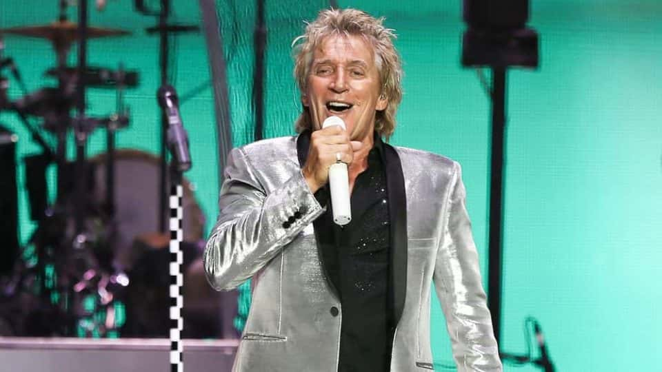 Rod Stewart Reveals Secret Battle With Prostate Cancer 100 7 Kgmo