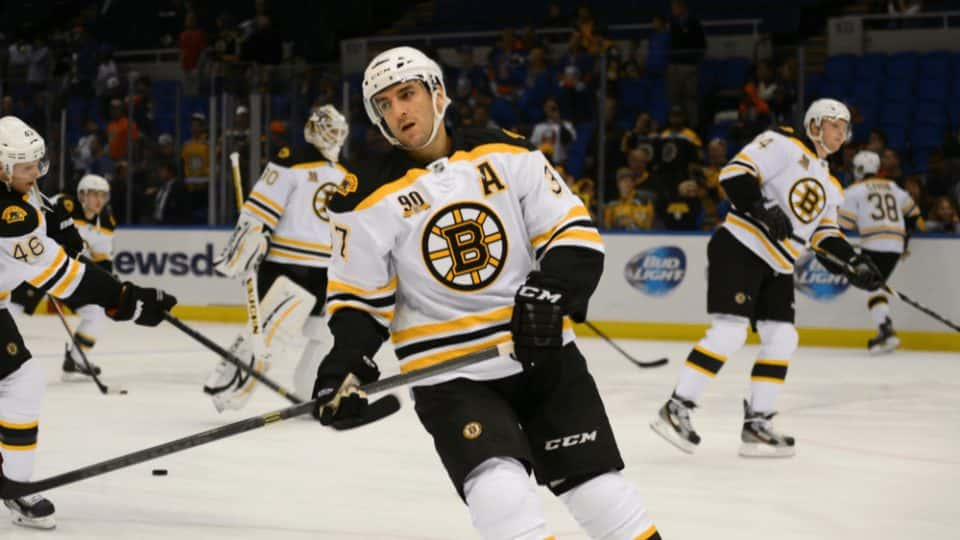 Boston Bruins Beat Carolina Hurricanes 4-3 In Game One | 100.7 KGMO